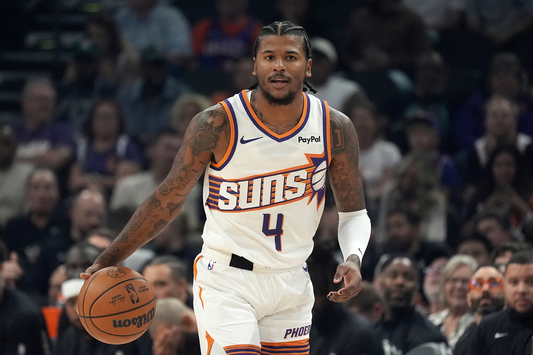 开云APP-美记：太阳对莫兰特无意 他们将杰伦·格林伤愈视为截止日的引援