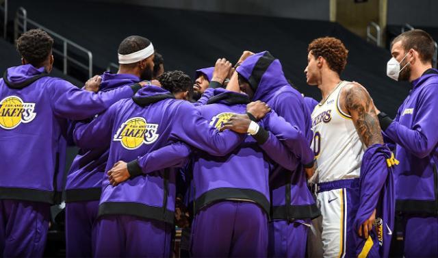 los-angeles-lakers-black-enterprise.jpg
