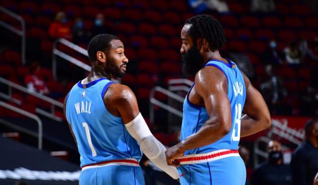 kaiyun-哈登发布会暗示想要离队！沃尔：才打9场就想逃了？