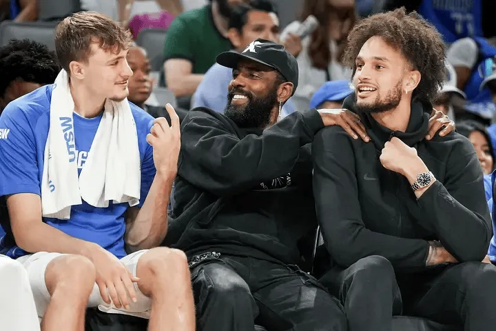 开云官网-汉迪：欧文现在像一本打开的书，愿意把经验全都教给年轻人